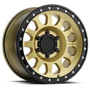 MR315 gold black lip